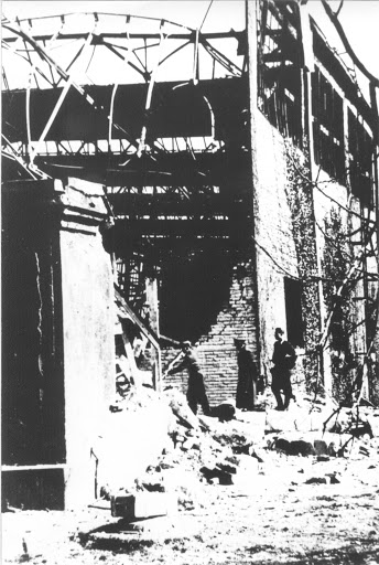 Zračna luka Borongaj, nakon bombardovanja savezničke avijacije 12. travnja 1944. godine (C)